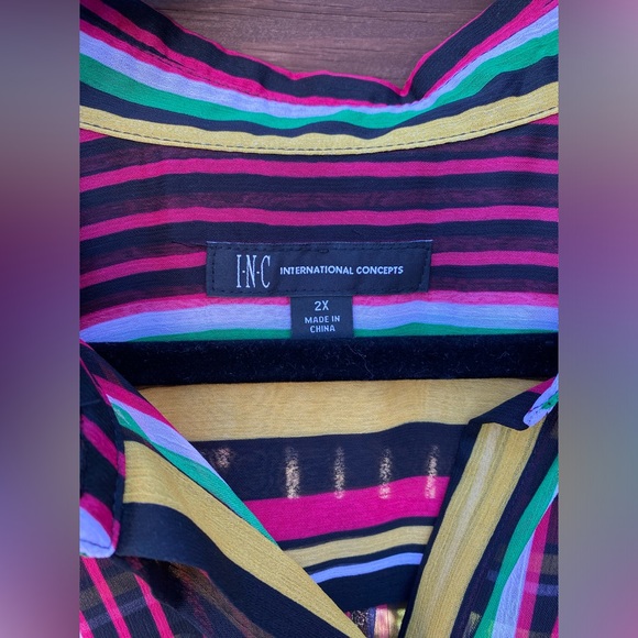 I.N.C. International concepts women’s Plus-Size 2x Striped Button-Up Top - Picture 2 of 14